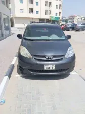 2009 Toyota Sienna in Dubai