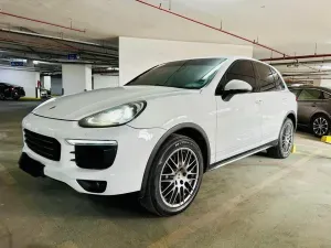 2016 Porsche Cayenne in Dubai