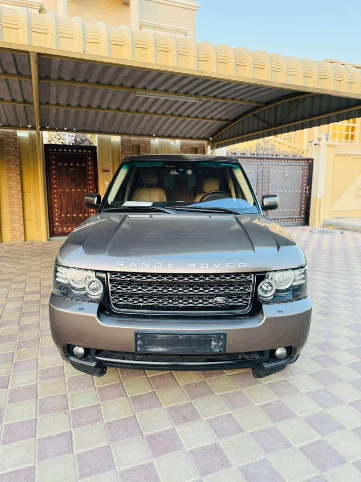 2012 Land Rover Range Rover in Dubai