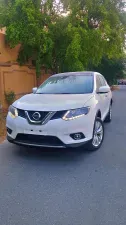 2016 Nissan Rogue in Dubai