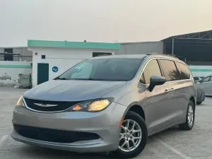 2021 Chrysler Voyager in Dubai