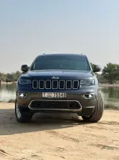 2017 Jeep Grand Cherokee in Dubai