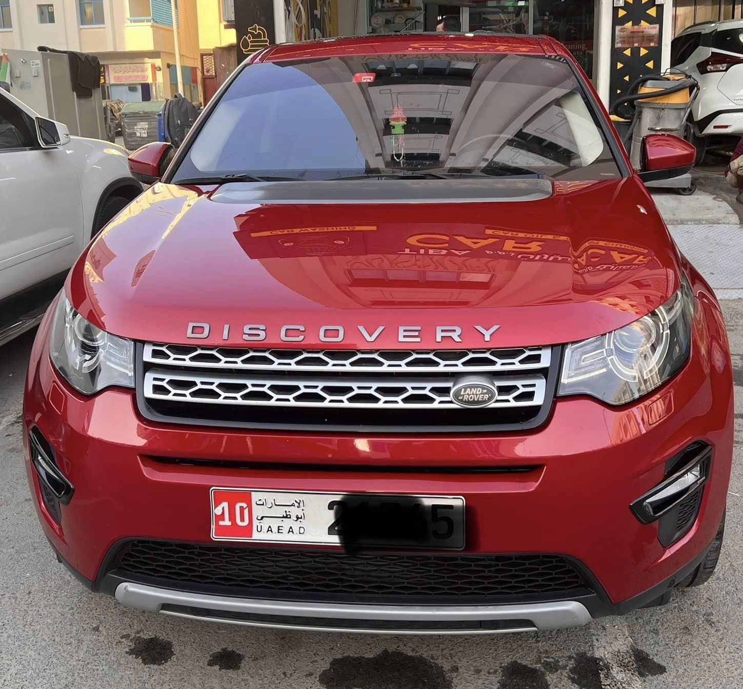 2015 Land Rover Discovery in Dubai