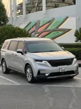 2023 Kia Carnival in Dubai