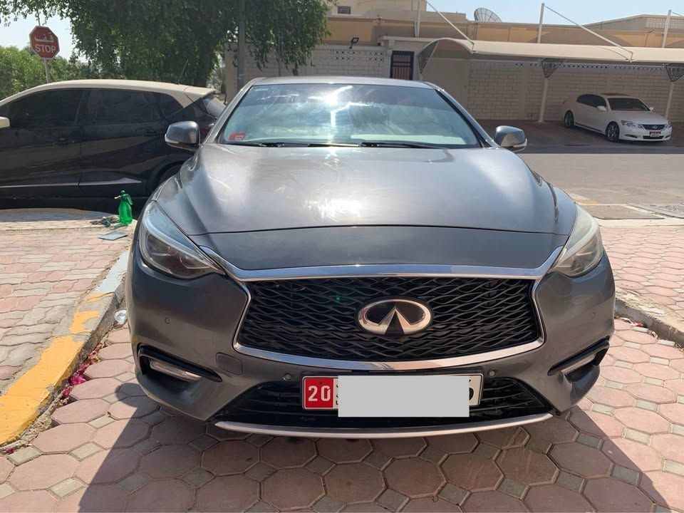 2018 Infiniti Q30 in Dubai