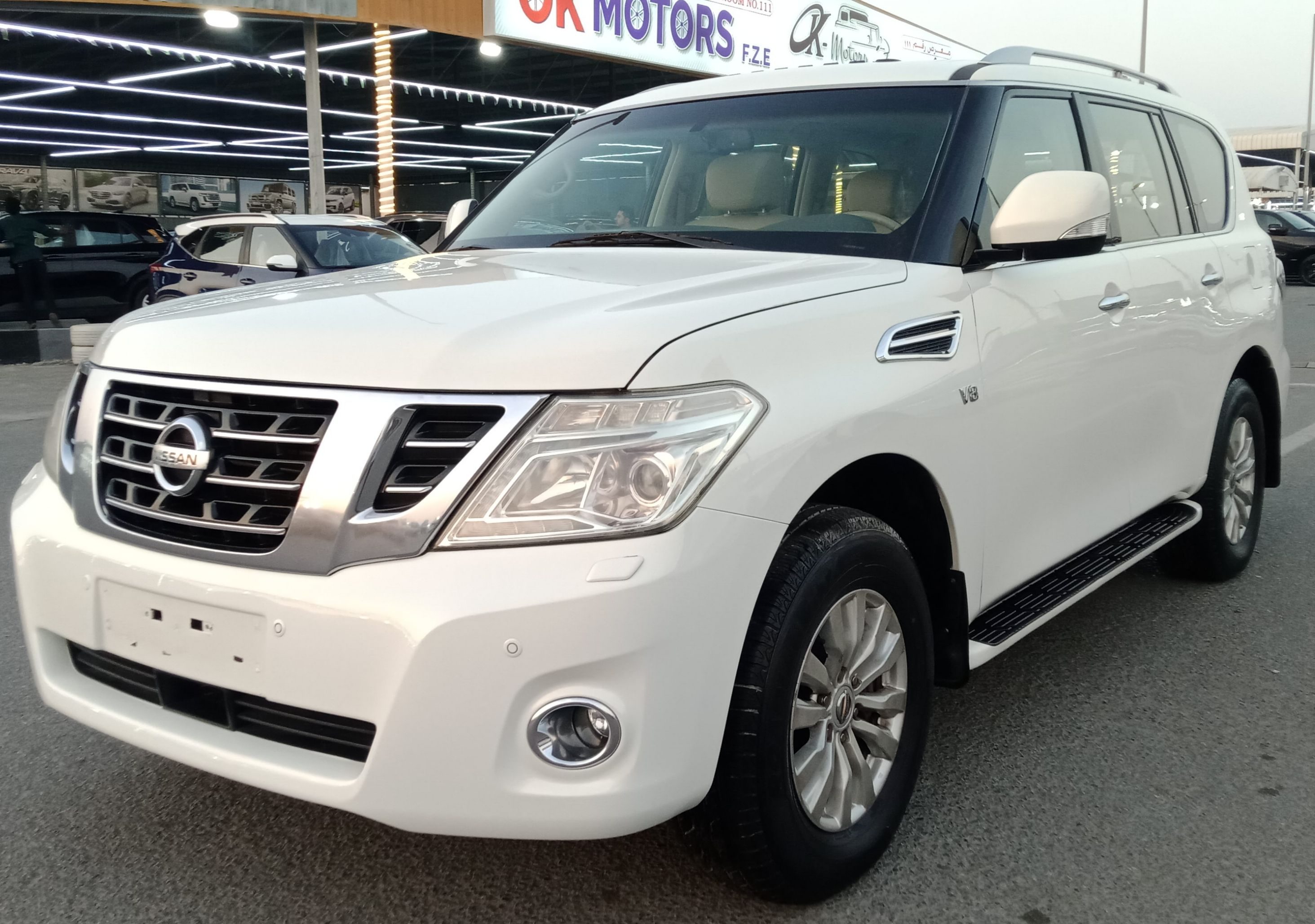 2014 Nissan Patrol in Dubai