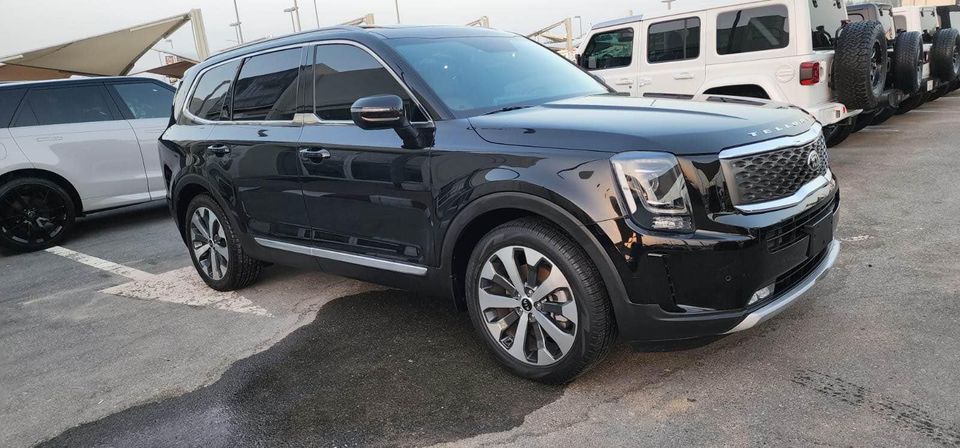 2020 Kia Telluride in Dubai