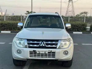 2014 Mitsubishi Pajero in Dubai