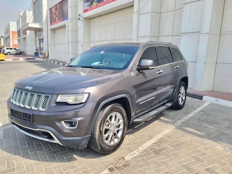 2015 Jeep Grand Cherokee in Dubai