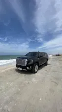 2021 GMC Yukon in Dubai