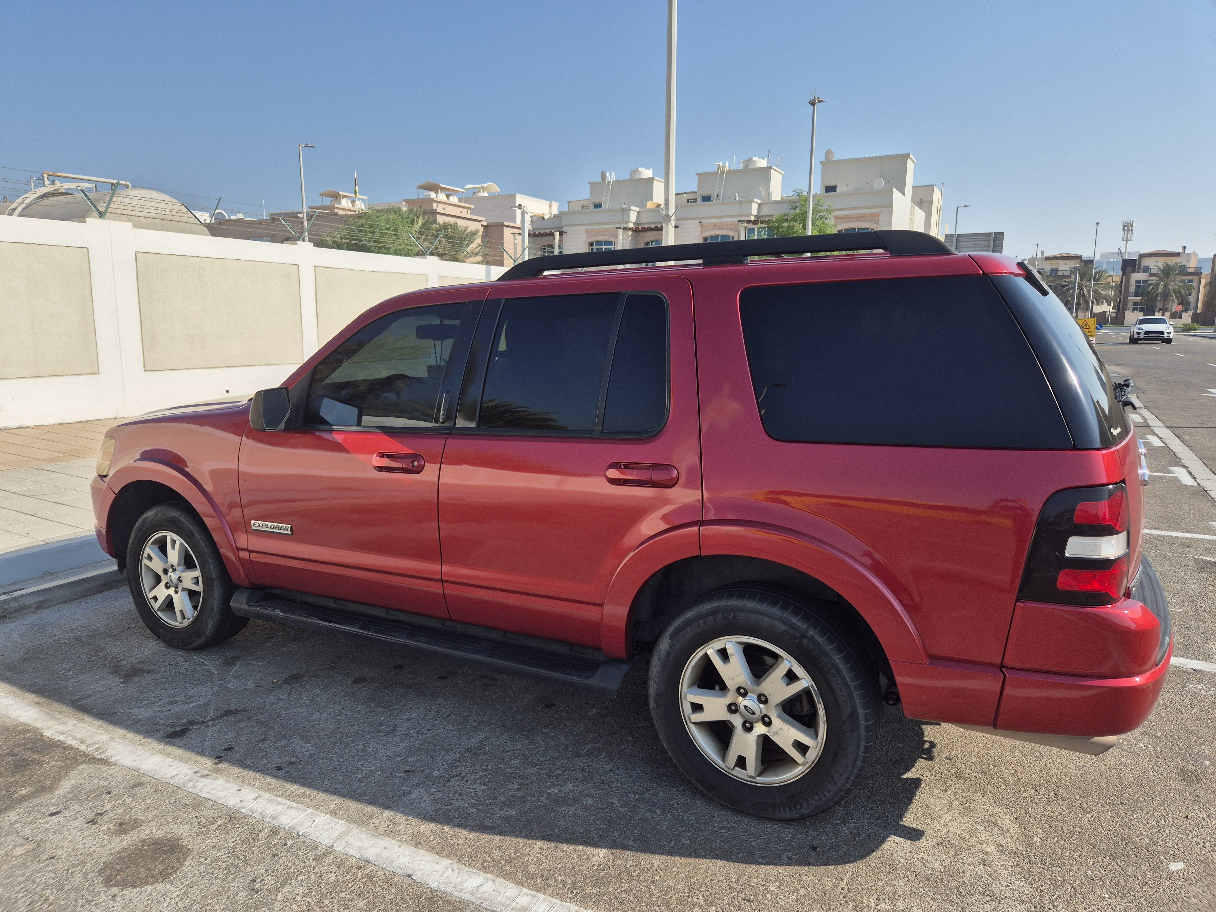 2008 Ford Explorer in Dubai