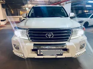 2015 Toyota Land Cruiser in Dubai