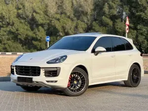 2016 Porsche Cayenne in Dubai