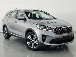 2020 Kia Sorento in Dubai