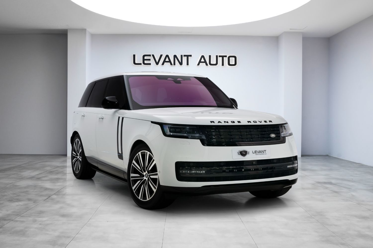 2023 Land Rover Range Rover in Dubai