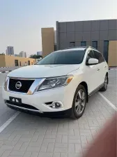 2015 Nissan Pathfinder in Dubai