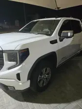 2023 GMC Sierra in Dubai