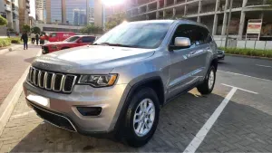 2019 Jeep Grand Cherokee in Dubai