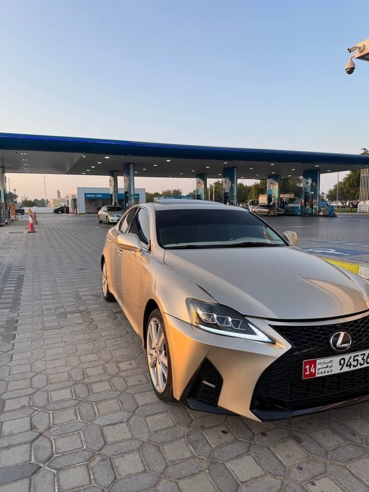 2006 Lexus IS in Dubai