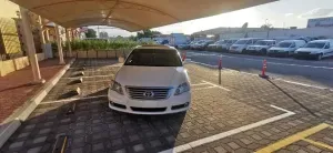 2008 Toyota Avalon in Dubai