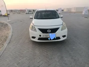 2013 Nissan Sunny in Dubai