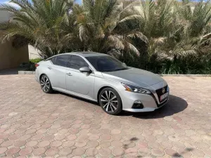 2022 Nissan Altima in Dubai