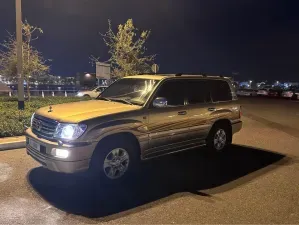 2006 Toyota Land Cruiser in Dubai