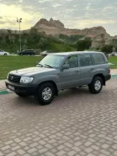 2000 Toyota Land Cruiser in Dubai