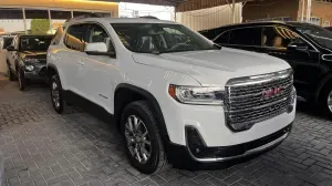 2020 GMC Acadia in Dubai