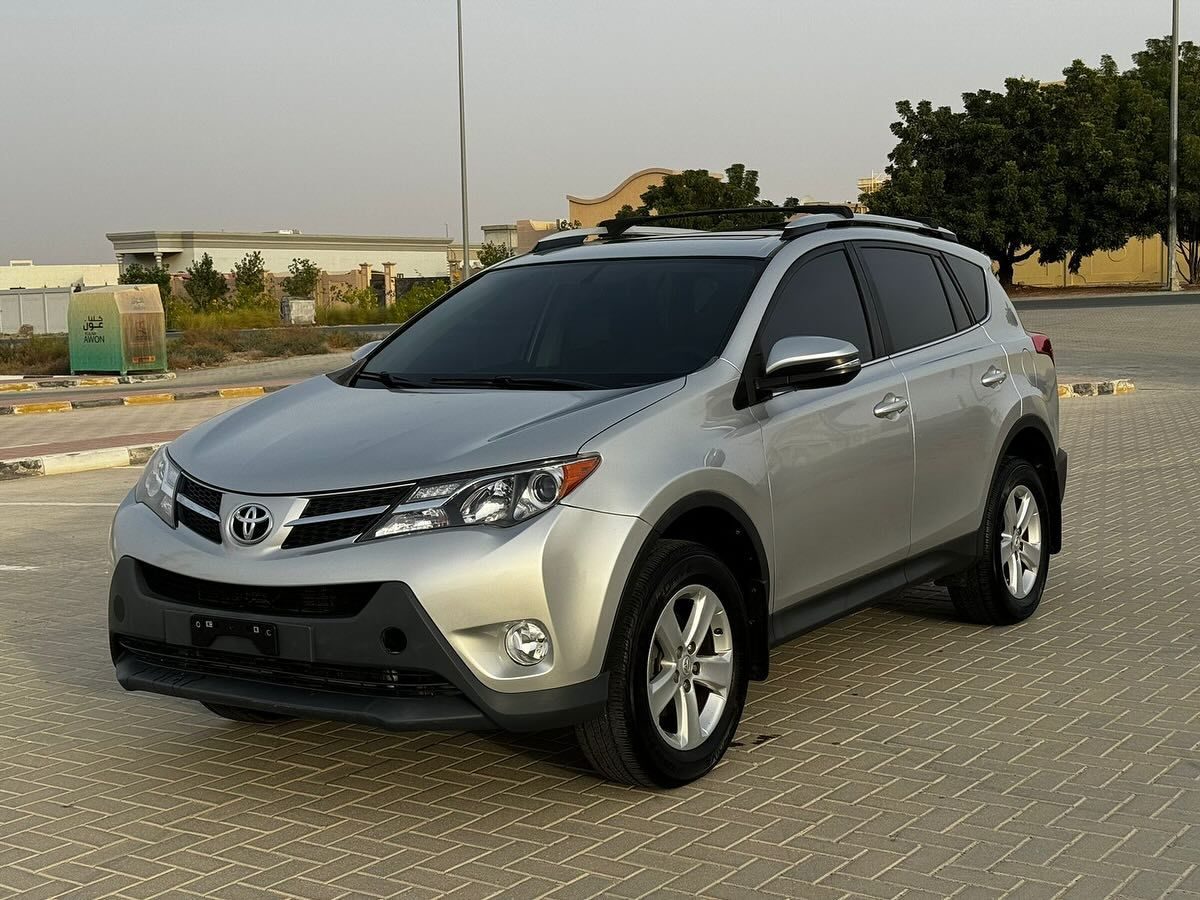 2013 Toyota Rav4 in Dubai