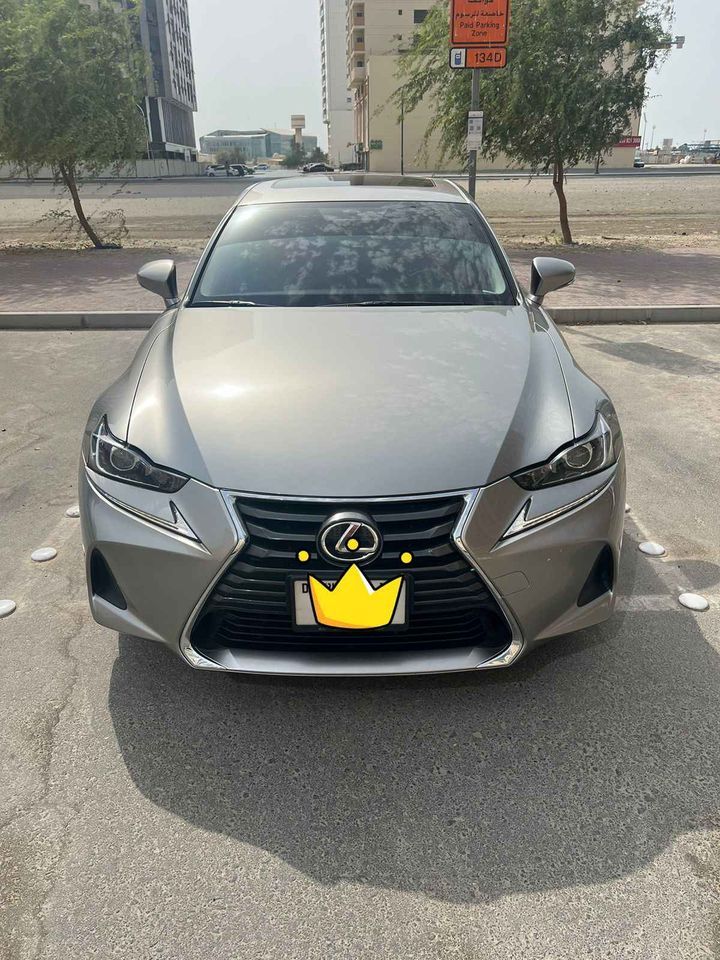 2019 Lexus IS in Dubai