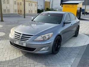 2014 Hyundai Genesis in Dubai