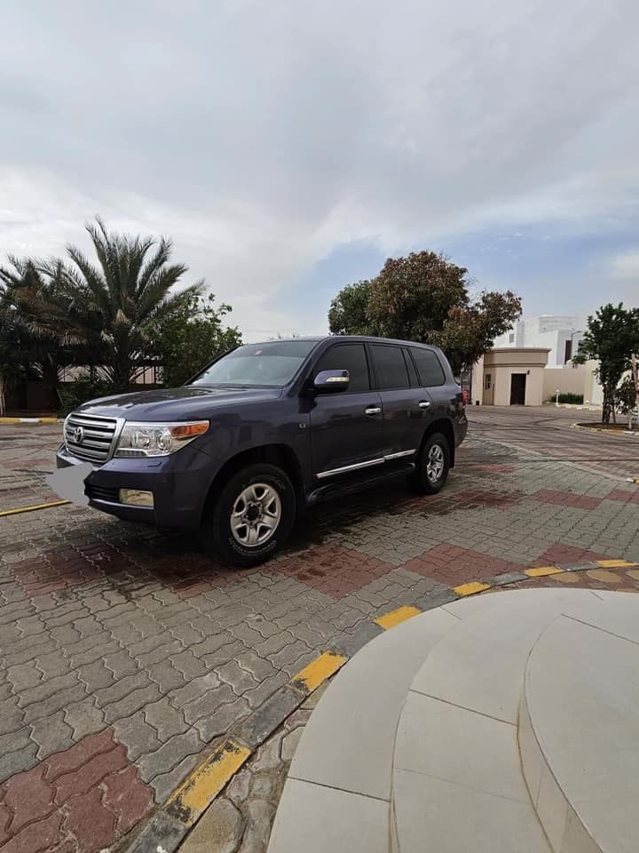 2010 Land Rover Discovery in Dubai