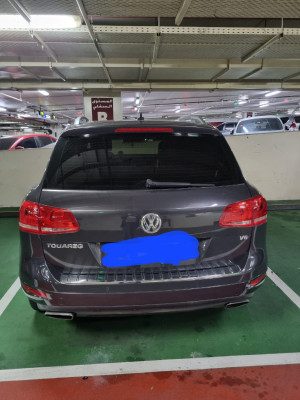 2011 Volkswagen Touareg in Dubai