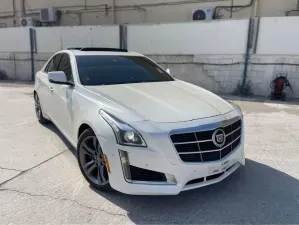 2014 Cadillac CTS in Dubai