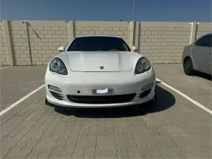 2011 Porsche Panamera in Dubai