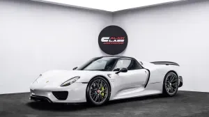 2015 Porsche 918 Spyder in Dubai