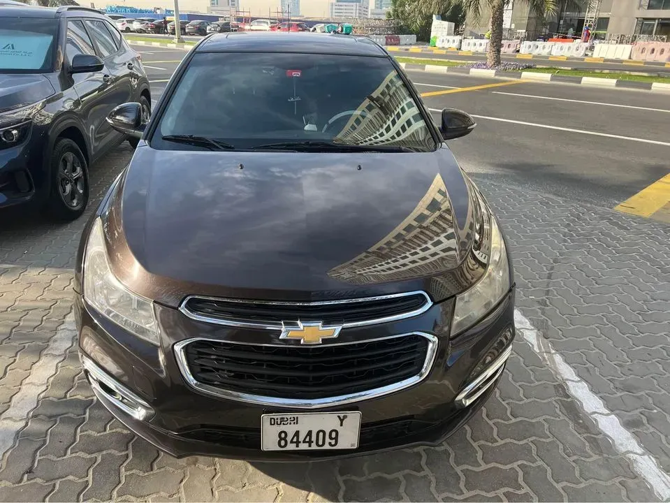 2017 Chevrolet Cruze in Dubai