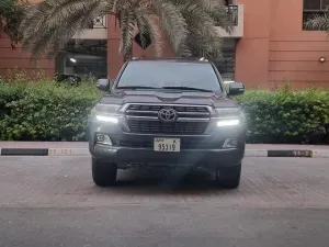 2015 Toyota Land Cruiser in Dubai