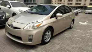 2010 Toyota Prius in Dubai