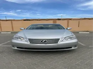 2012 Lexus ES in Dubai