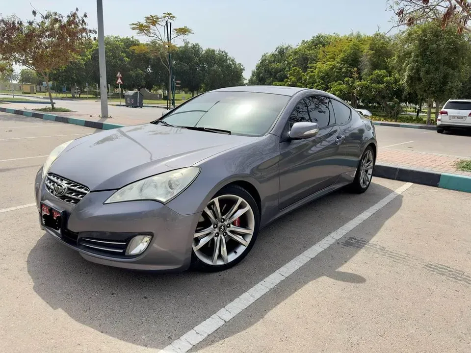 2011 Hyundai Genesis in Dubai