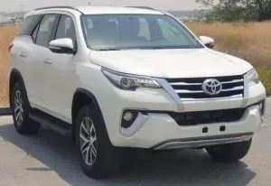 2017 Toyota Fortuner in Dubai