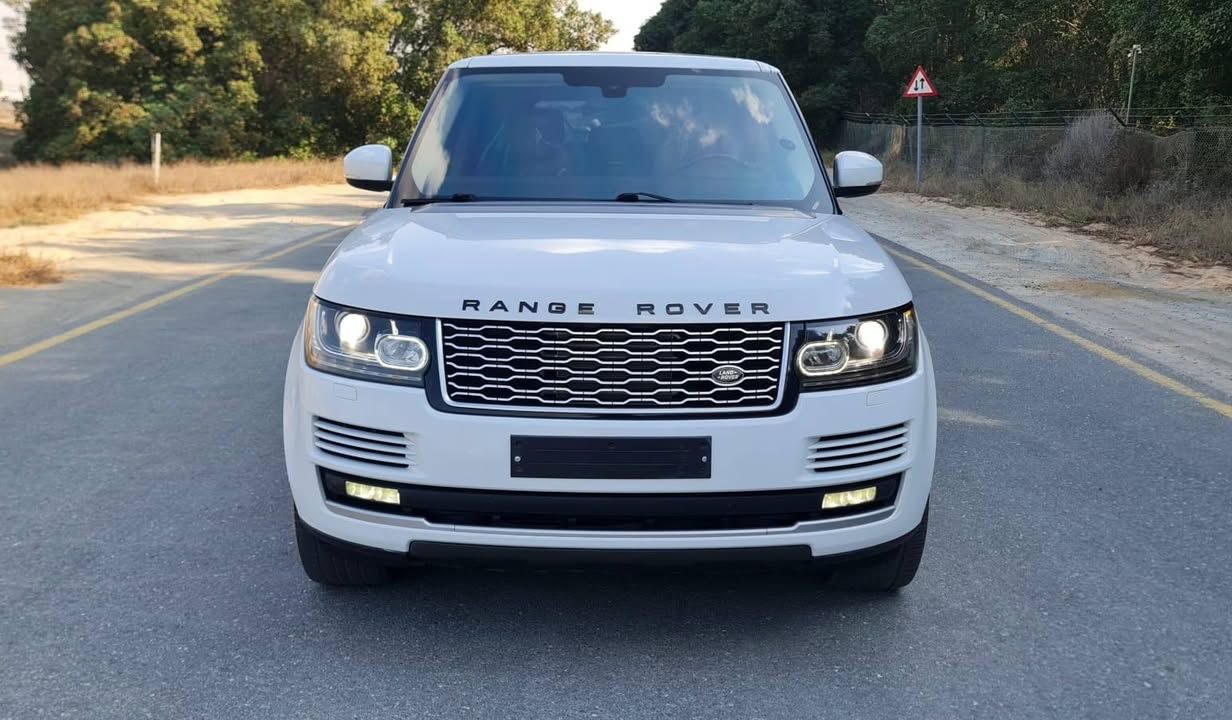 2014 Land Rover Range Rover in Dubai