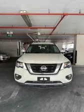 2017 Nissan Pathfinder in Dubai