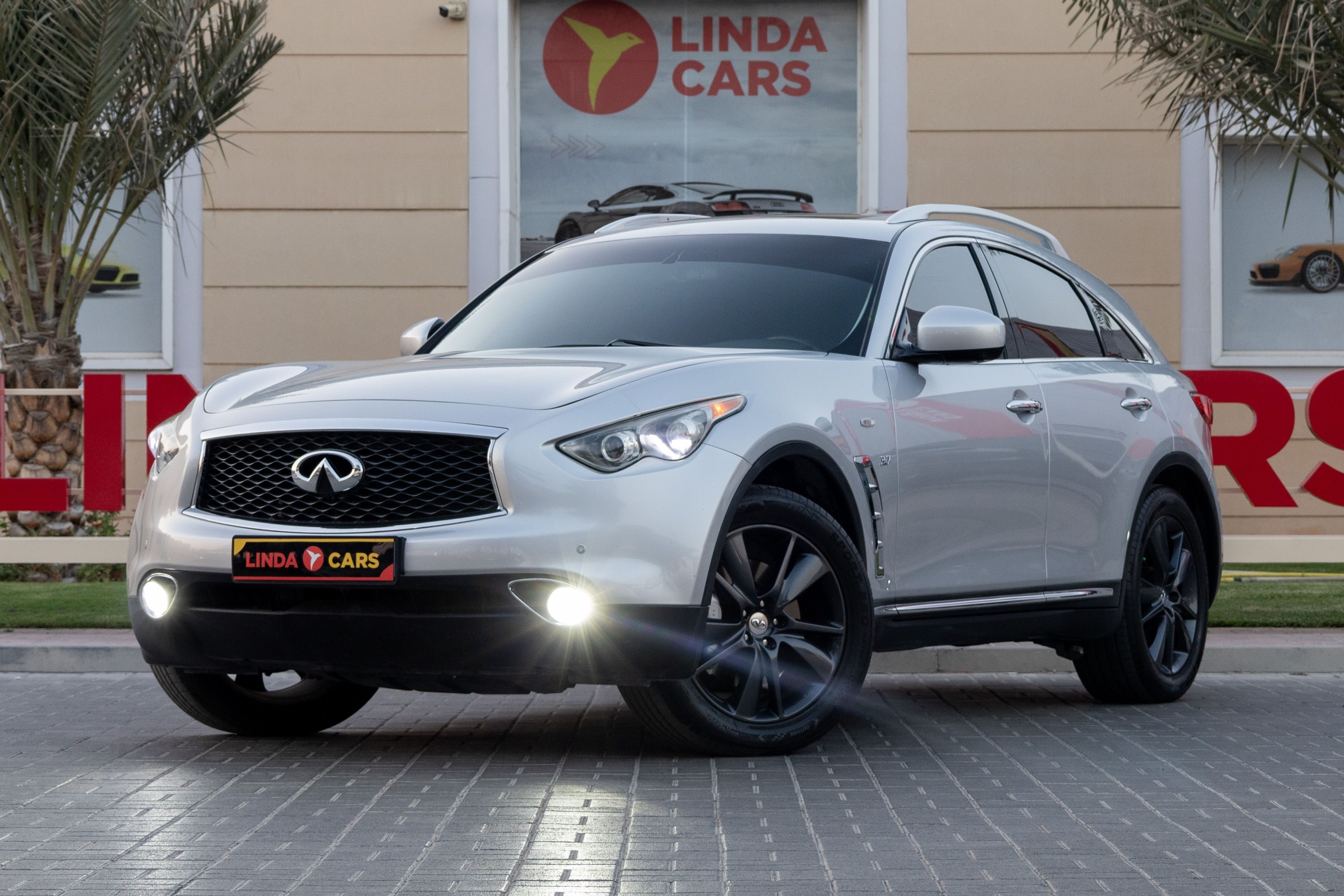 2019 Infiniti QX70 in Dubai