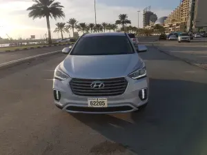 2017 Hyundai Santa Fe in Dubai