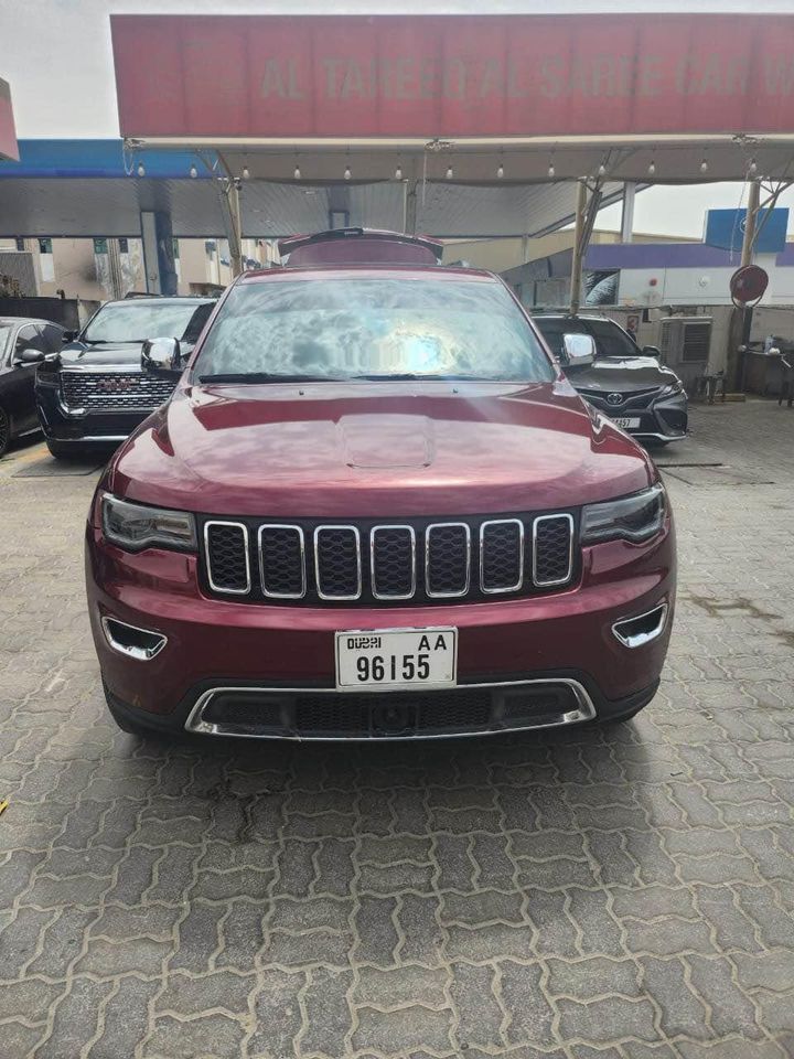 2019 Jeep Grand Cherokee in Dubai