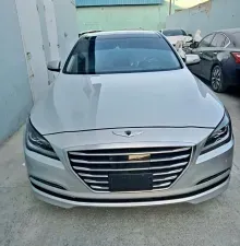 2013 Hyundai Genesis in Dubai