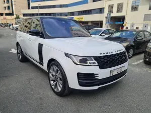 2018 Land Rover Range Rover in Dubai